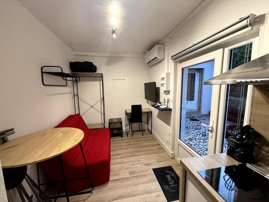 Joli Studio En Centre-Ville Limoges Exterior photo